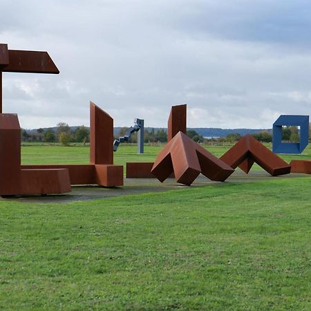 Gite Dans Parc De Sculptures - Gite "Pondichery" Port-Mort Εξωτερικό φωτογραφία
