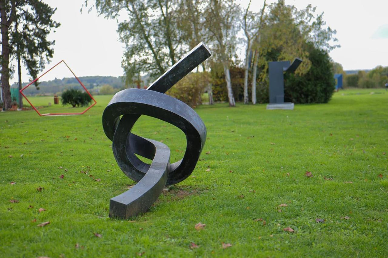 Gite Dans Parc De Sculptures - Gite "Pondichery" Port-Mort Εξωτερικό φωτογραφία